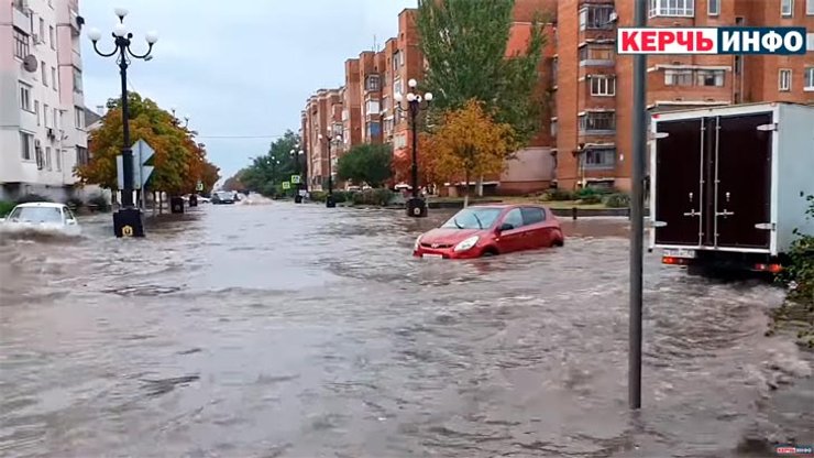 керчь, потоп, улица, машины, фото