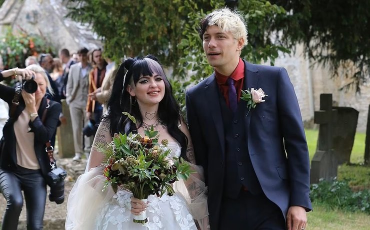 шарлотта фрейд весілля 4