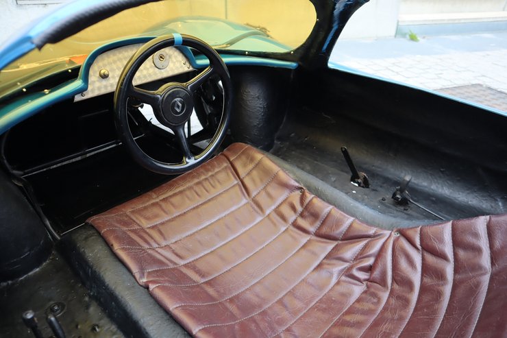 Alpine A220