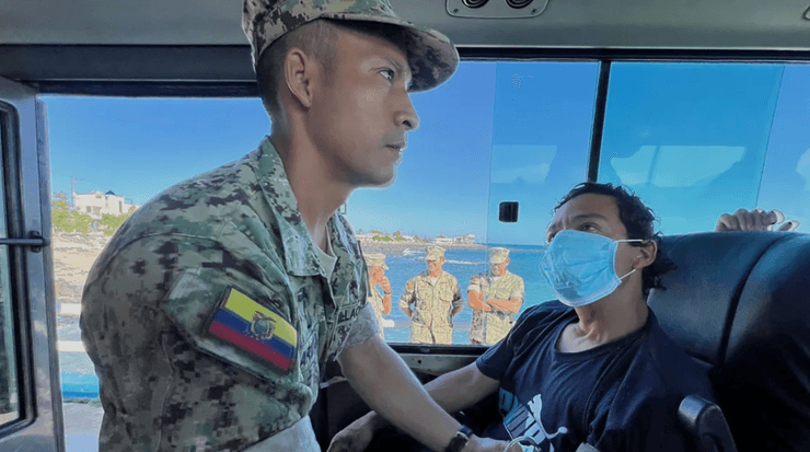 Рыбаки, рыбаки провели в море 55 дней, выжили в море, в море почти два месяца, выжить в море, что есть в открытом море