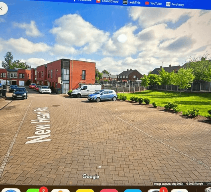 Чоловік знайшов вкрадене авто через Google Earth, викрали авто, знайшов авто, поліція не діяла, Google Earth, сміттєвий бак, викрадена машина,
