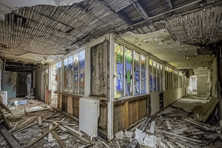 Покинута лікарня в Шотландії, стара лікарня, усередині покинутої лікарні, стара будівля, покинута будівля, моторошна будівля,