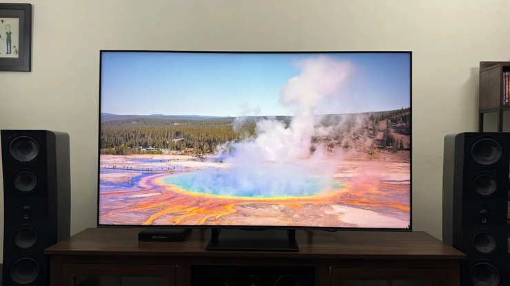 Телевізор Hisense U75QG