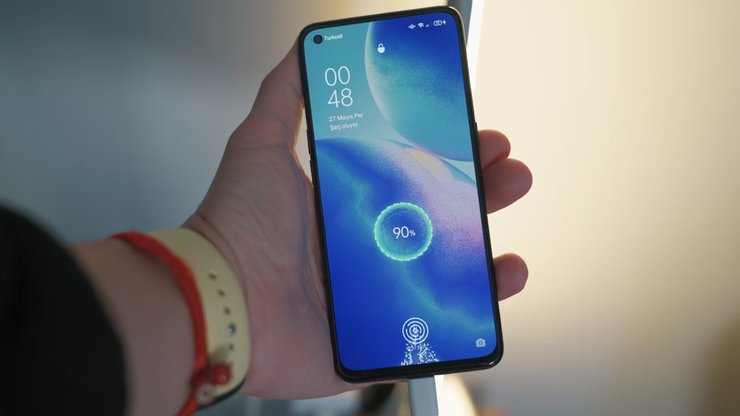 смартфон зарядка android