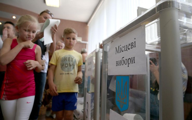 фото, дети на выборах, местные выборы 2020