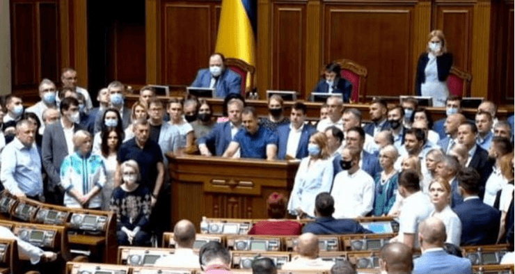 депутаты осуждают слова волошина