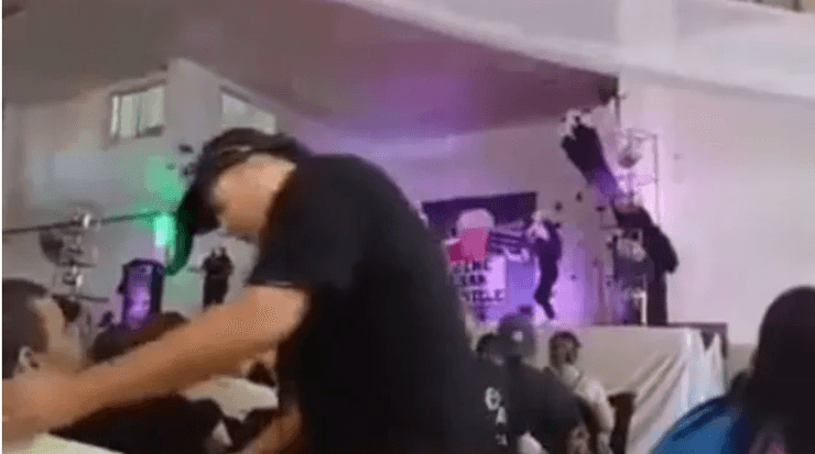 детский сад, спектакль, драка, родители подрались, Аргентина, скриншот