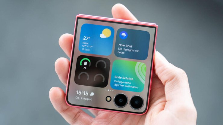 Galaxy Z Flip 8