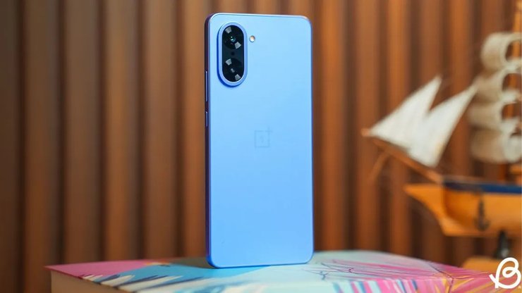 Смартфон OnePlus Nord CE5