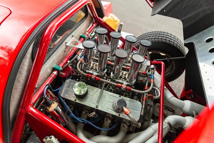 двигатель Rover V8