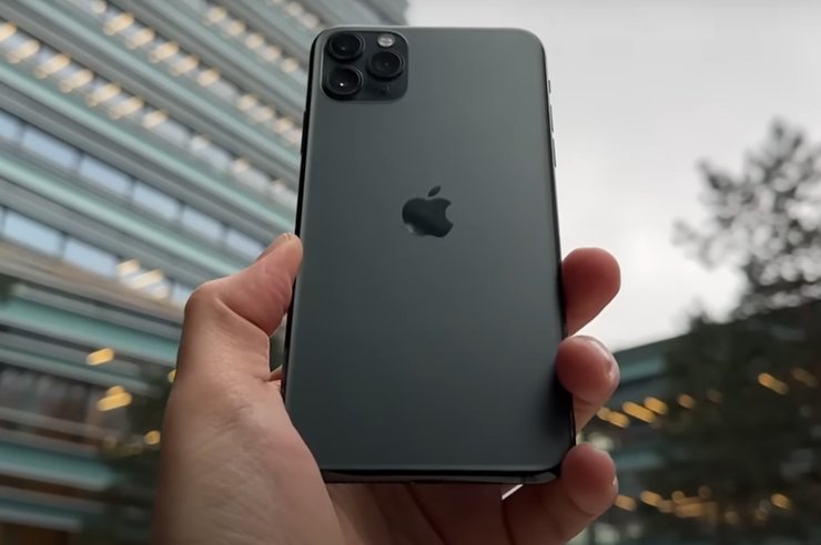 iPhone 15 Pro Max, Черная пятница 2023, скидки на смартфоны,  черная пятница в Украине, купить смартфон в Украине, купить телефон в Украине,