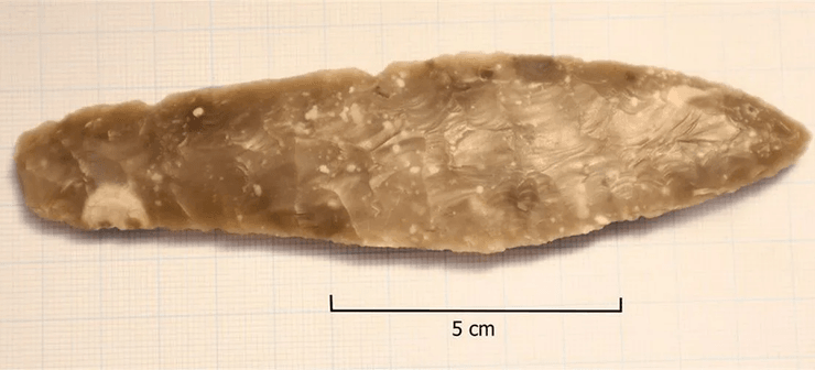 Кинжал, камень, находка, реликвия, артефакт,