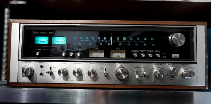 Ретро ресивер Sansui 9090