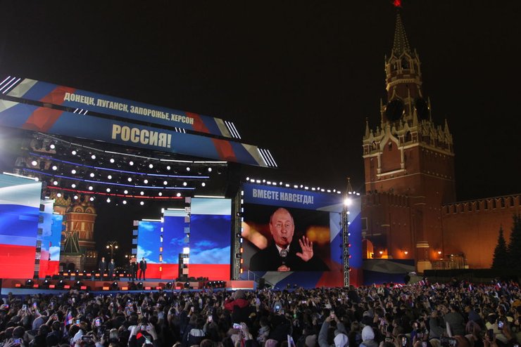 Жителі Бєлогорода роздратовані тим, що в Москві звучать салюти, а війну доводиться відчувати на собі лише їм