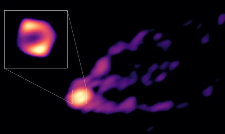 черная дыра М87