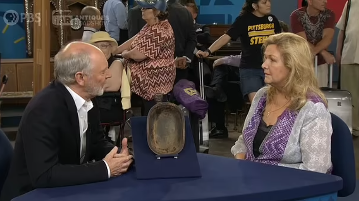 Аукціони, продаж антикваріату, раритети, цінні речі, миска, весільний подарунок, шоу, курйози, знахідки, фото