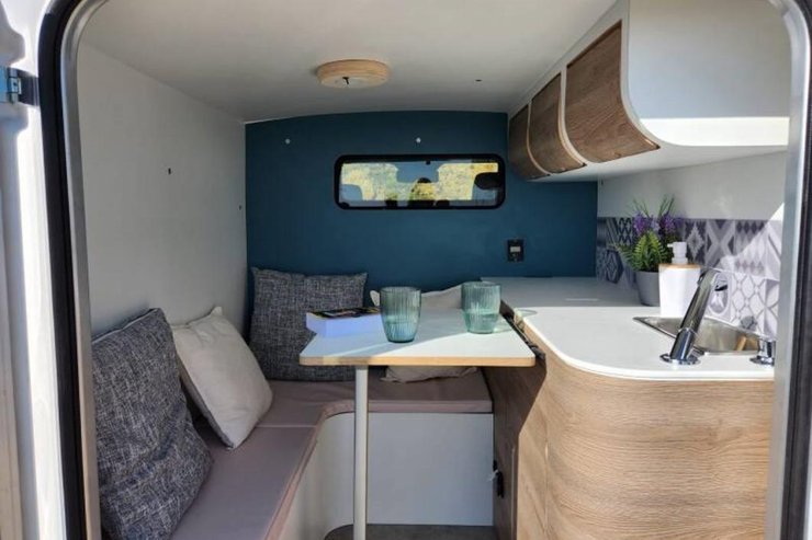самый маленький дом на колесах, дом на колесах, Aixam D-Truck, Aixam Tiny Van