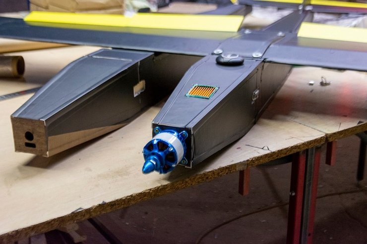 Дроны для атаки противника и для разведки