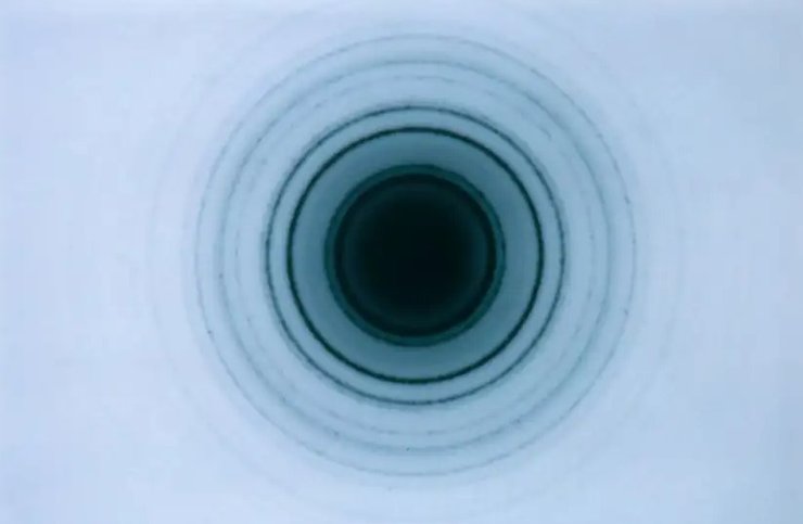 атом дифракция