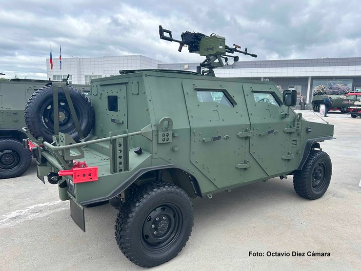 Российская бронемашины