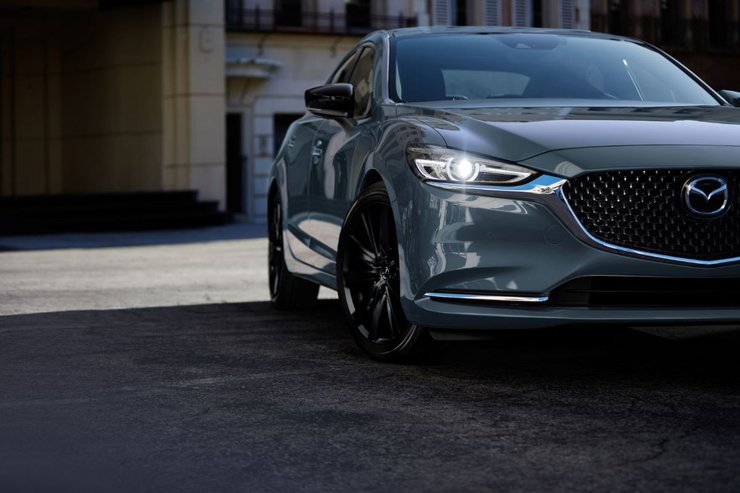 Mazda6 Turbo Black Edition