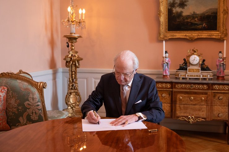 Музыканты группы АВВA, абба, рыцарский орден, король карл густав, швеция