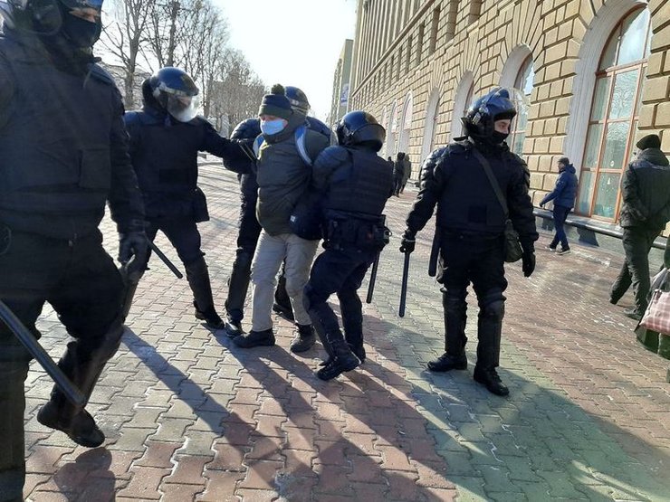 Россия, Протесты, Алексей Навальный, Москва, Петербург, Задержания