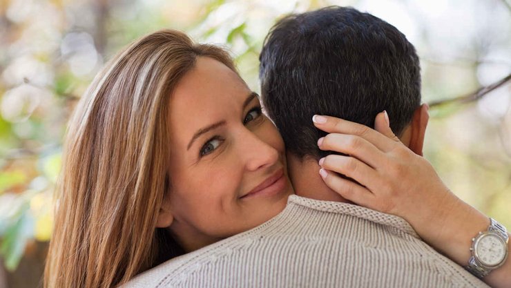 Объятия, мужчина, женщина, обнимаются