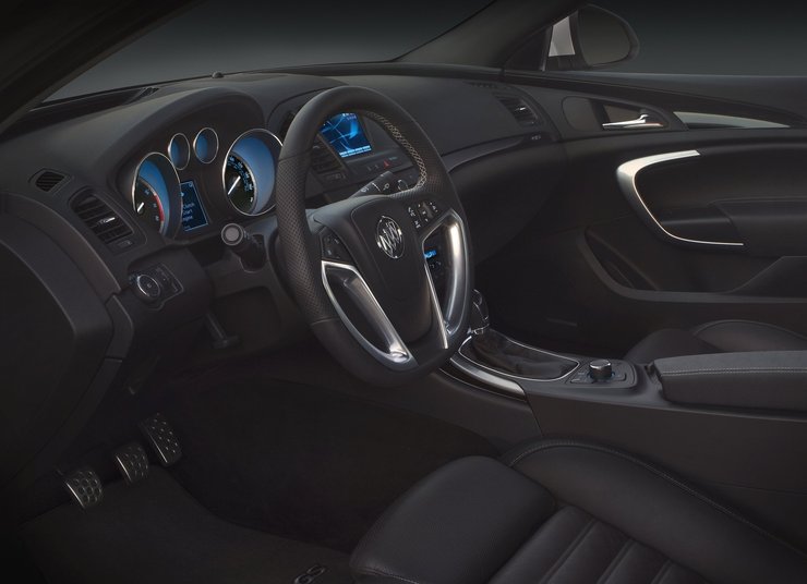 Салон Buick Regal