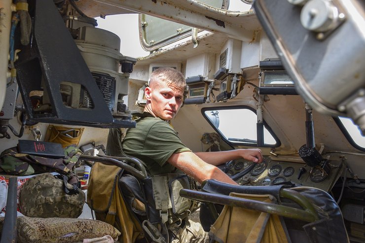 солдат украины