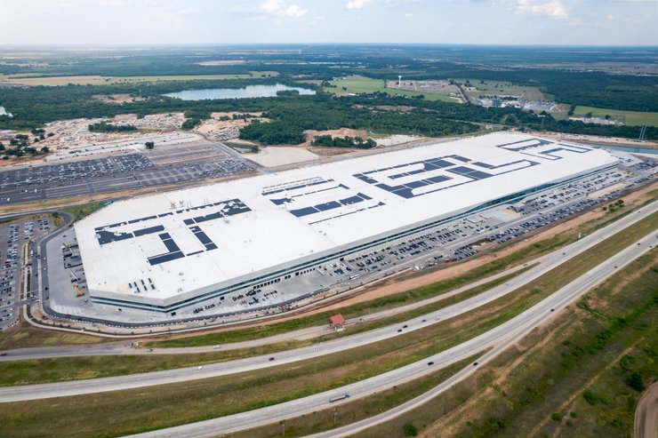 Tesla, завод, маска ілон, техас