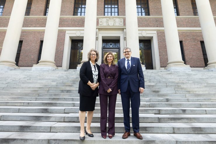 Стилист об образе Елены Зеленской в США