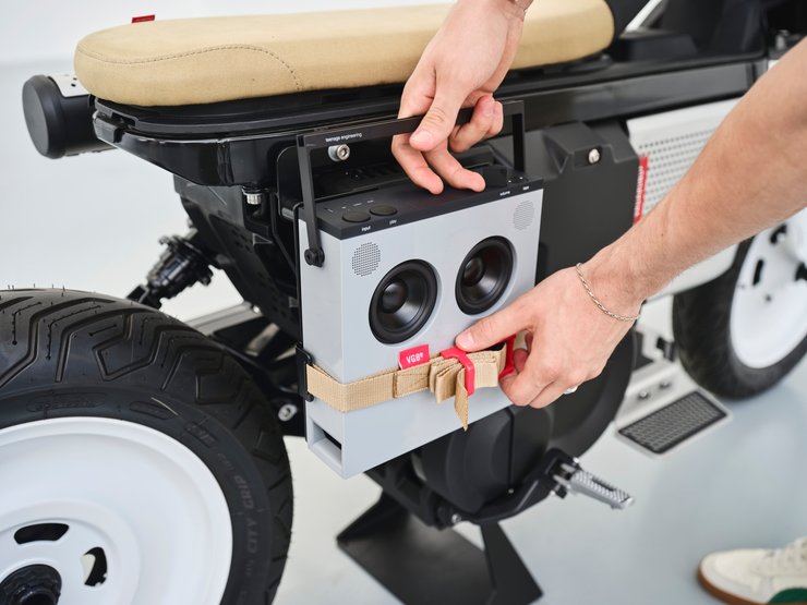 BMW CE 02 x Vagabund, BMW CE 02, мотоцикл BMW, электробайк BMW, электробайк BMW