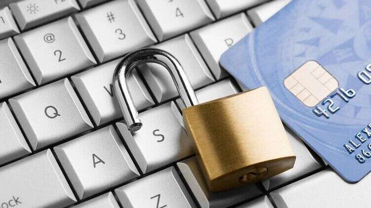 Налоговая получит полную картину наличия счетов и сейфов у граждан