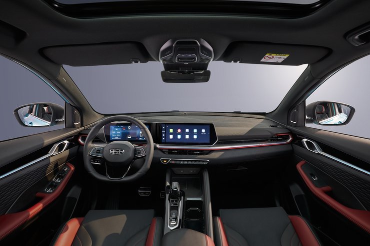 салон Geely Coolray, Geely Coolray 2023, новий Geely Coolray, кросовер Geely, китайський кросовер