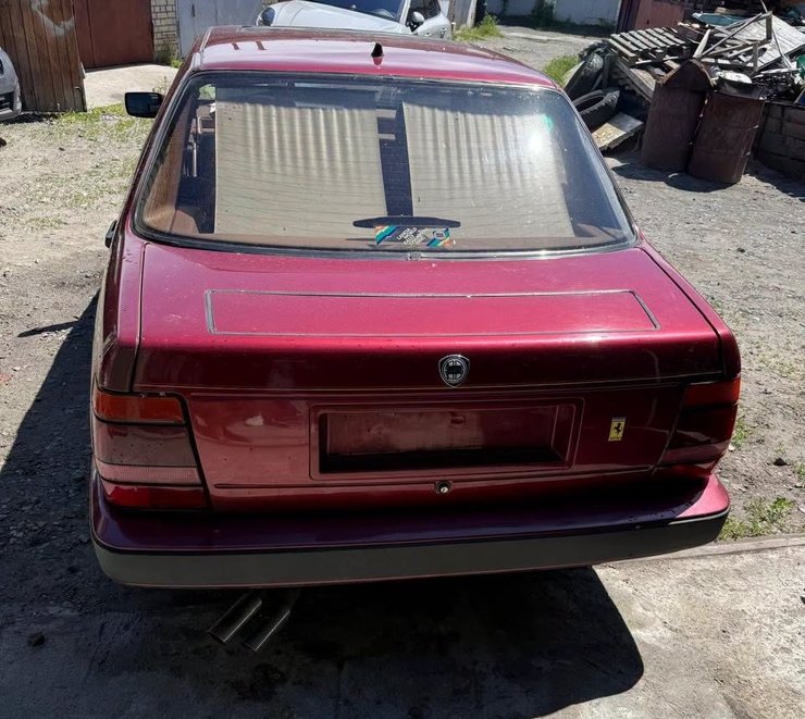 Lancia Thema 8.32 1989 Lancia Thema 8.32