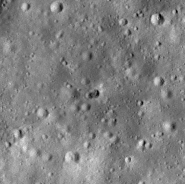 кратер, Місяць, ракета