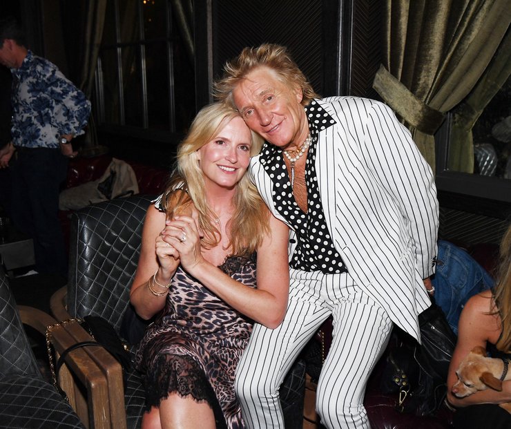 Род Стюарт з дружиною