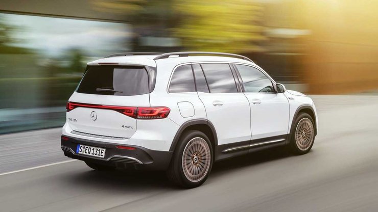 В Mercedes-Benz готовы отказаться от ДВС к 2030 году.