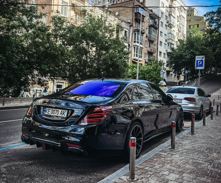 Mercedes S-Class W222