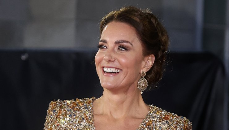Кейт Міддлтон продовжує підводити очі, проте вже світлішою підводкою