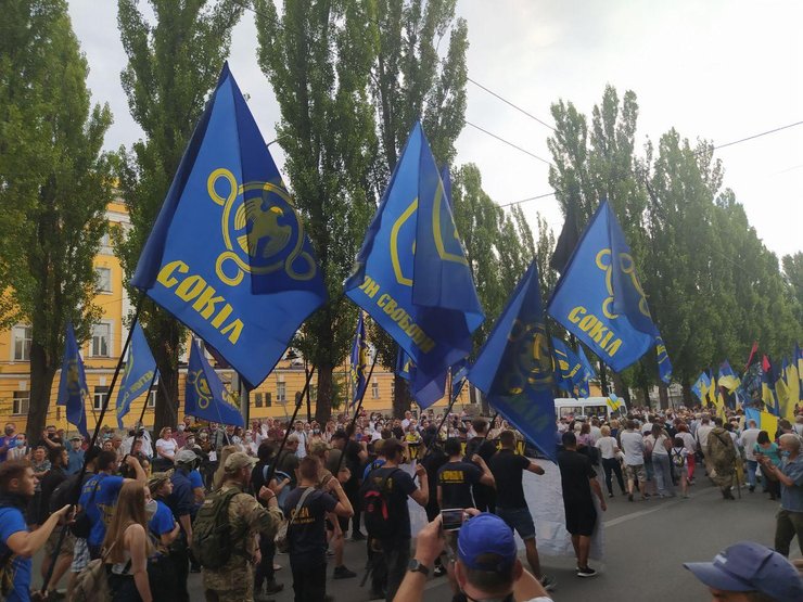 Марш защитников