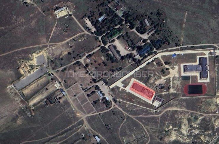 Зображення з точкою ураження дронів ССО у Криму 17 березня