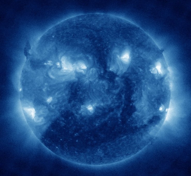 Сонце протуберанець