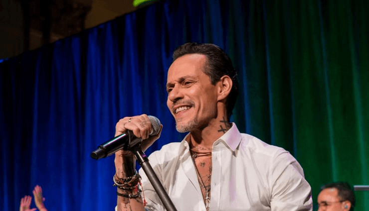 Марк Энтони, концерт, микрофон, сцена