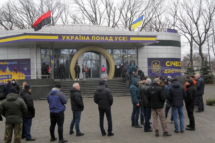 повістки, повістки у військкомати, роздача повісток, роздача повісток україна, хто не підлягає мобілізації, бронь від повістки, бронь від мобілізації