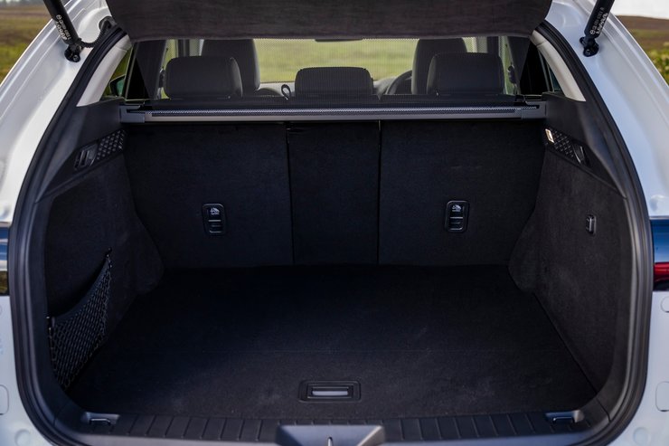 багажник mazda_cx-60, Mazda CX-60, нова Mazda CX-60, Mazda CX-60 2023, кросовер Mazda