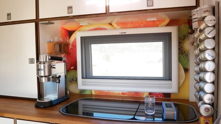 кухня мерседес, Mercedes LA 1113 B, дом на колесах, автодом Mercedes, грузовик Mercedes, грузовик Mercedes