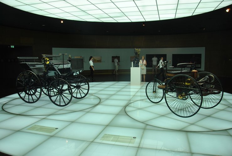 первые авто