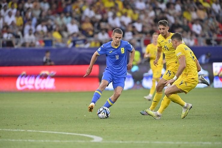 Даниил Сикан